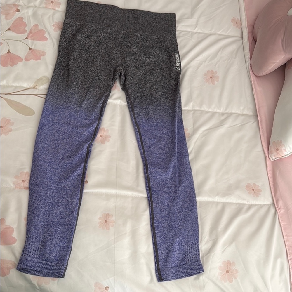 NWOT. Gymshark Gradient Leggings - Gray and Purple